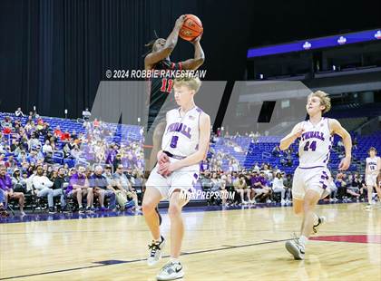 Thumbnail 1 in Thrall vs. Shelbyville (UIL 2A Basketball Semifinal) photogallery.