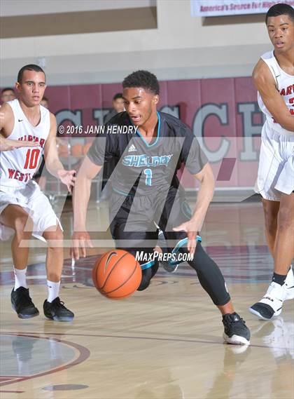 Thumbnail 2 in Harvard-Westlake vs. Sheldon (Rancho Mirage Holiday Invitational) photogallery.
