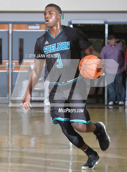 Thumbnail 2 in Harvard-Westlake vs. Sheldon (Rancho Mirage Holiday Invitational) photogallery.
