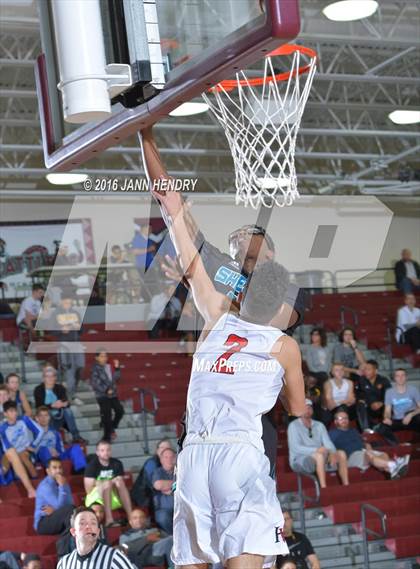 Thumbnail 1 in Harvard-Westlake vs. Sheldon (Rancho Mirage Holiday Invitational) photogallery.