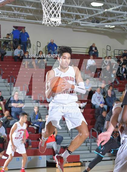 Thumbnail 2 in Harvard-Westlake vs. Sheldon (Rancho Mirage Holiday Invitational) photogallery.