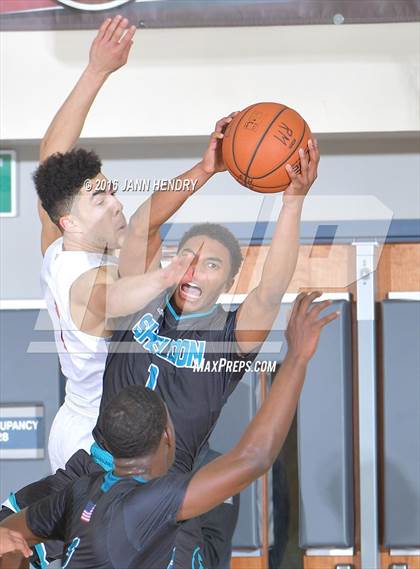 Thumbnail 3 in Harvard-Westlake vs. Sheldon (Rancho Mirage Holiday Invitational) photogallery.