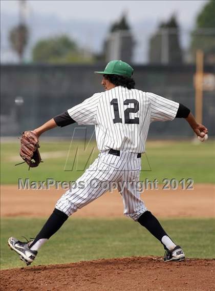 Thumbnail 2 in Yucca Valley @ Nogales photogallery.