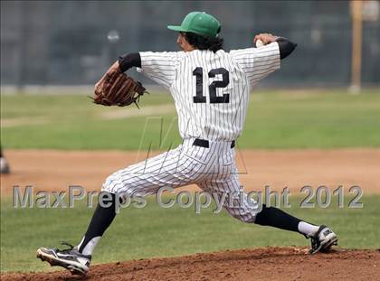 Thumbnail 3 in Yucca Valley @ Nogales photogallery.