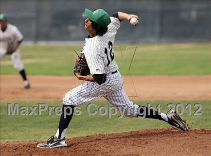 Thumbnail 1 in Yucca Valley @ Nogales photogallery.