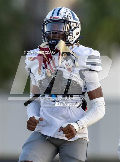 Thumbnail 3 in Calvary Christian @ Tampa Catholic photogallery.