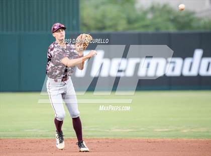 Thumbnail 3 in Nogales vs. Desert Mountain (AIA 5A Semifinal) photogallery.