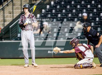 Thumbnail 3 in Nogales vs. Desert Mountain (AIA 5A Semifinal) photogallery.