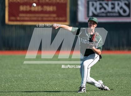 Thumbnail 2 in Tigard @ Tualatin photogallery.