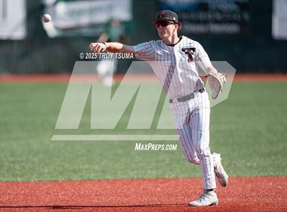 Thumbnail 1 in Tigard @ Tualatin photogallery.