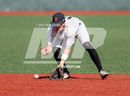 Thumbnail 2 in Tigard @ Tualatin photogallery.