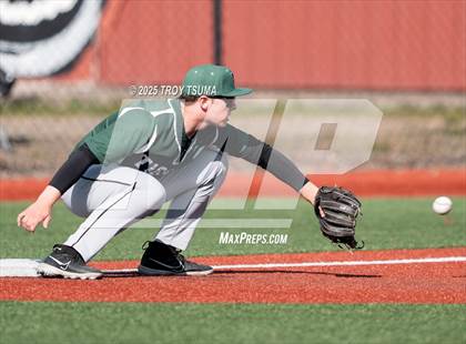 Thumbnail 1 in Tigard @ Tualatin photogallery.