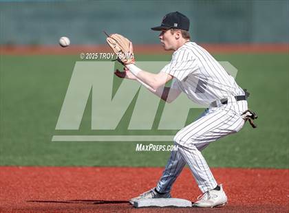 Thumbnail 2 in Tigard @ Tualatin photogallery.