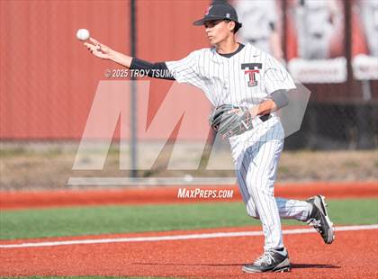 Thumbnail 1 in Tigard @ Tualatin photogallery.