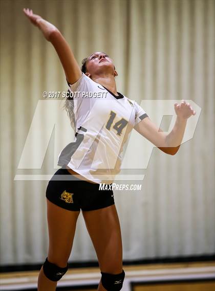 Thumbnail 1 in El Camino @ Escondido Adventist Academy (CIF SDS D3 First Round) photogallery.