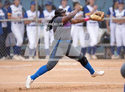Thumbnail 3 in Fountain Valley @ Los Alamitos photogallery.