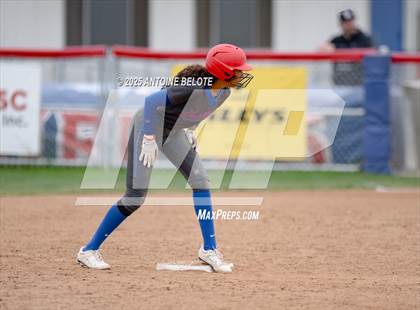 Thumbnail 2 in Fountain Valley @ Los Alamitos photogallery.