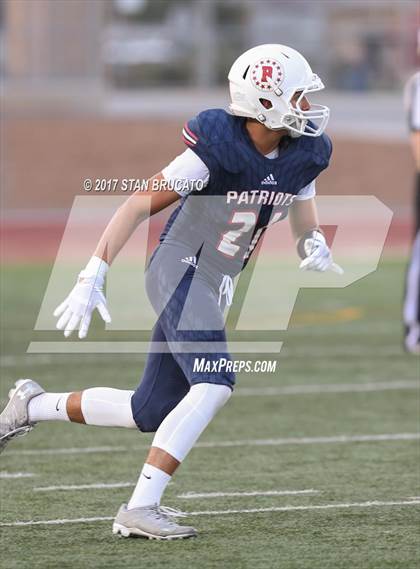 Thumbnail 3 in Santa Ana Valley vs Beckman photogallery.