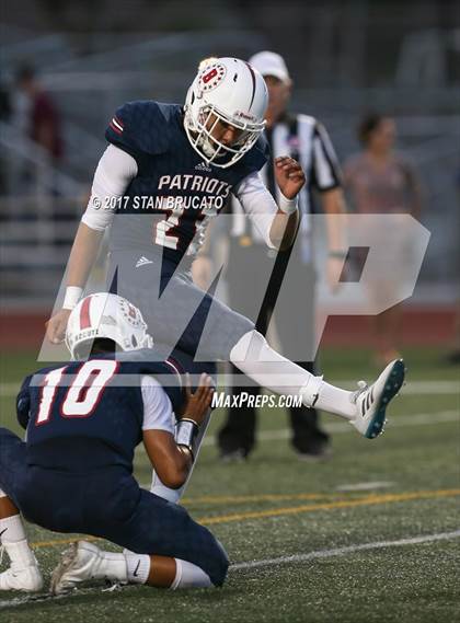 Thumbnail 2 in Santa Ana Valley vs Beckman photogallery.