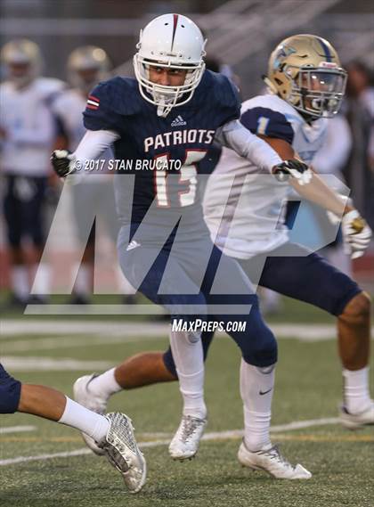 Thumbnail 3 in Santa Ana Valley vs Beckman photogallery.