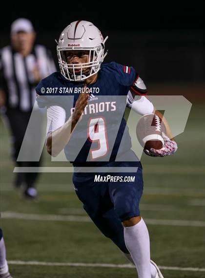 Thumbnail 2 in Santa Ana Valley vs Beckman photogallery.