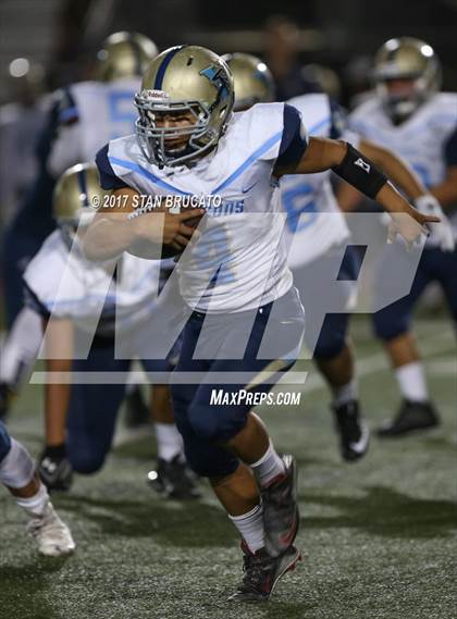 Thumbnail 2 in Santa Ana Valley vs Beckman photogallery.