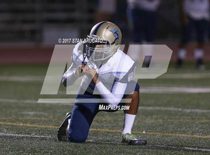 Thumbnail 3 in Santa Ana Valley vs Beckman photogallery.