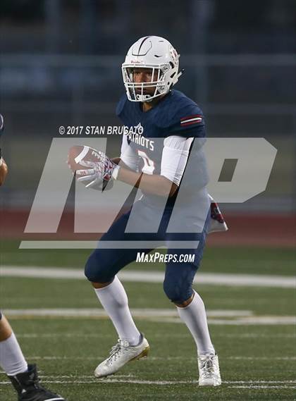 Thumbnail 3 in Santa Ana Valley vs Beckman photogallery.