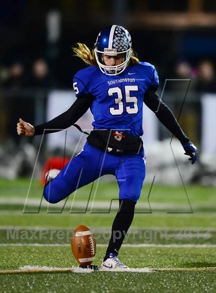 Thumbnail 2 in Fairfield Prep vs. Southington (CIAC Class LL Final) photogallery.