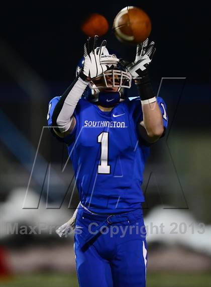 Thumbnail 1 in Fairfield Prep vs. Southington (CIAC Class LL Final) photogallery.