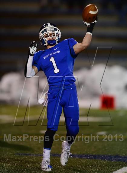 Thumbnail 2 in Fairfield Prep vs. Southington (CIAC Class LL Final) photogallery.