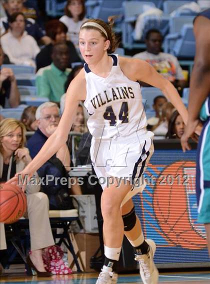Thumbnail 3 in Bishop McGuinness vs. Southside (NCHSAA 1A Final) photogallery.