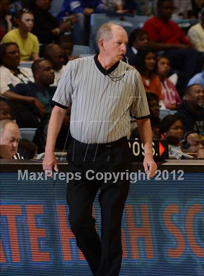 Thumbnail 3 in Bishop McGuinness vs. Southside (NCHSAA 1A Final) photogallery.