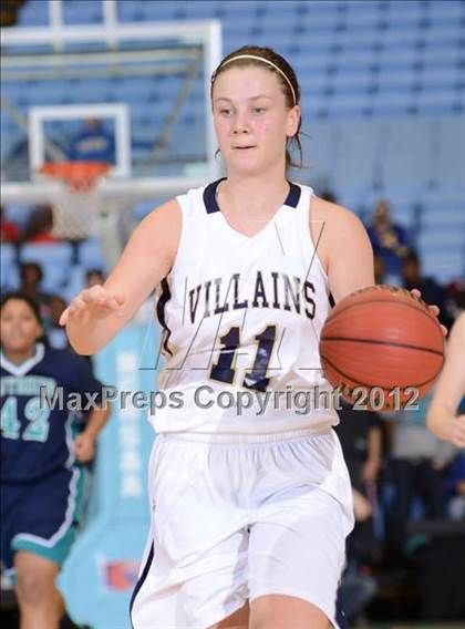 Thumbnail 1 in Bishop McGuinness vs. Southside (NCHSAA 1A Final) photogallery.