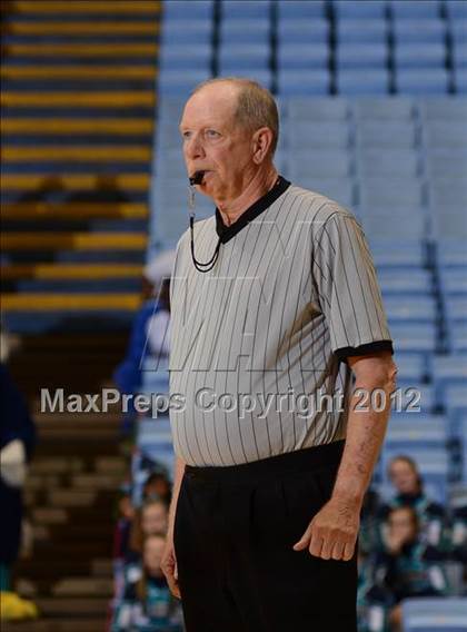 Thumbnail 1 in Bishop McGuinness vs. Southside (NCHSAA 1A Final) photogallery.