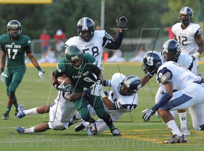 Thumbnail 3 in Cass Tech vs Southfield (Detroit Prep Kickoff Classic) photogallery.