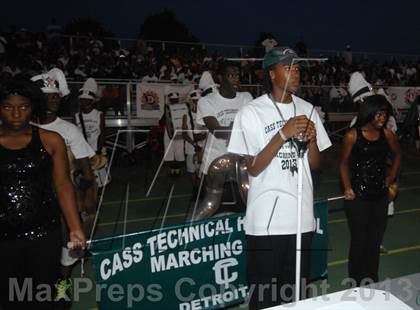 Thumbnail 1 in Cass Tech vs Southfield (Detroit Prep Kickoff Classic) photogallery.