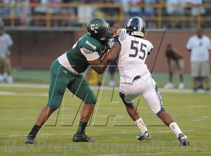 Thumbnail 2 in Cass Tech vs Southfield (Detroit Prep Kickoff Classic) photogallery.