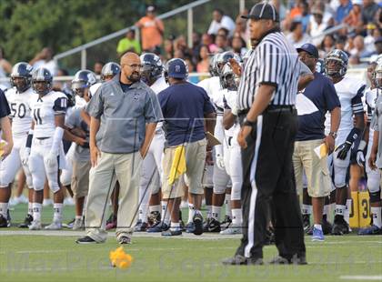 Thumbnail 3 in Cass Tech vs Southfield (Detroit Prep Kickoff Classic) photogallery.