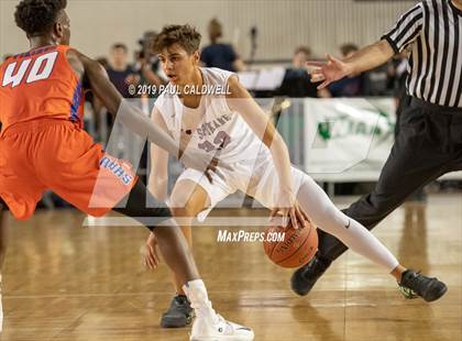 Thumbnail 1 in Rainier Beach vs. Mt. Spokane (WIAA 3A Semifinal) photogallery.