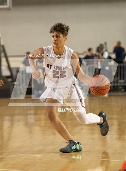 Thumbnail 1 in Rainier Beach vs. Mt. Spokane (WIAA 3A Semifinal) photogallery.