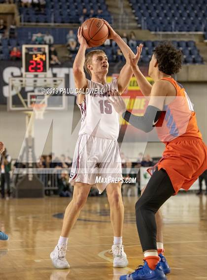 Thumbnail 2 in Rainier Beach vs. Mt. Spokane (WIAA 3A Semifinal) photogallery.