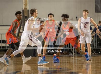 Thumbnail 2 in Rainier Beach vs. Mt. Spokane (WIAA 3A Semifinal) photogallery.