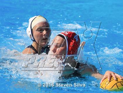 Thumbnail 3 in Fallbrook vs. University City (CIF SDS D1 Quarterfinal) photogallery.