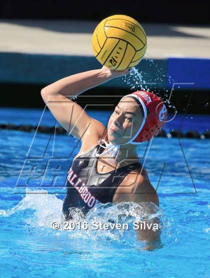 Thumbnail 3 in Fallbrook vs. University City (CIF SDS D1 Quarterfinal) photogallery.