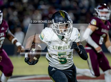 Thumbnail 3 in Lincoln @ Niceville photogallery.