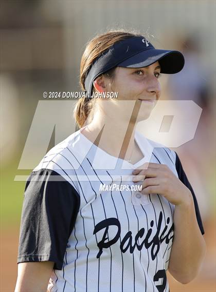 Thumbnail 3 in Esperanza @ Pacifica photogallery.