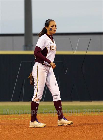 Thumbnail 3 in Deer Park vs Fort Bend Bush (UIL 5A Bi-District Playoff) photogallery.