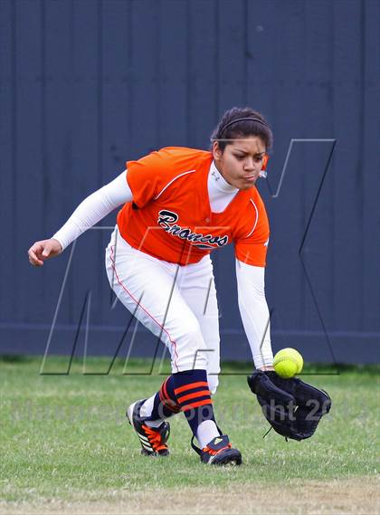 Thumbnail 3 in Deer Park vs Fort Bend Bush (UIL 5A Bi-District Playoff) photogallery.