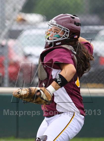 Thumbnail 1 in Deer Park vs Fort Bend Bush (UIL 5A Bi-District Playoff) photogallery.